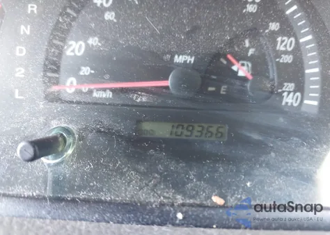 2003 Toyota Camry Le z USA, uszkodzony, nr VIN 4T1BE32K13U123714